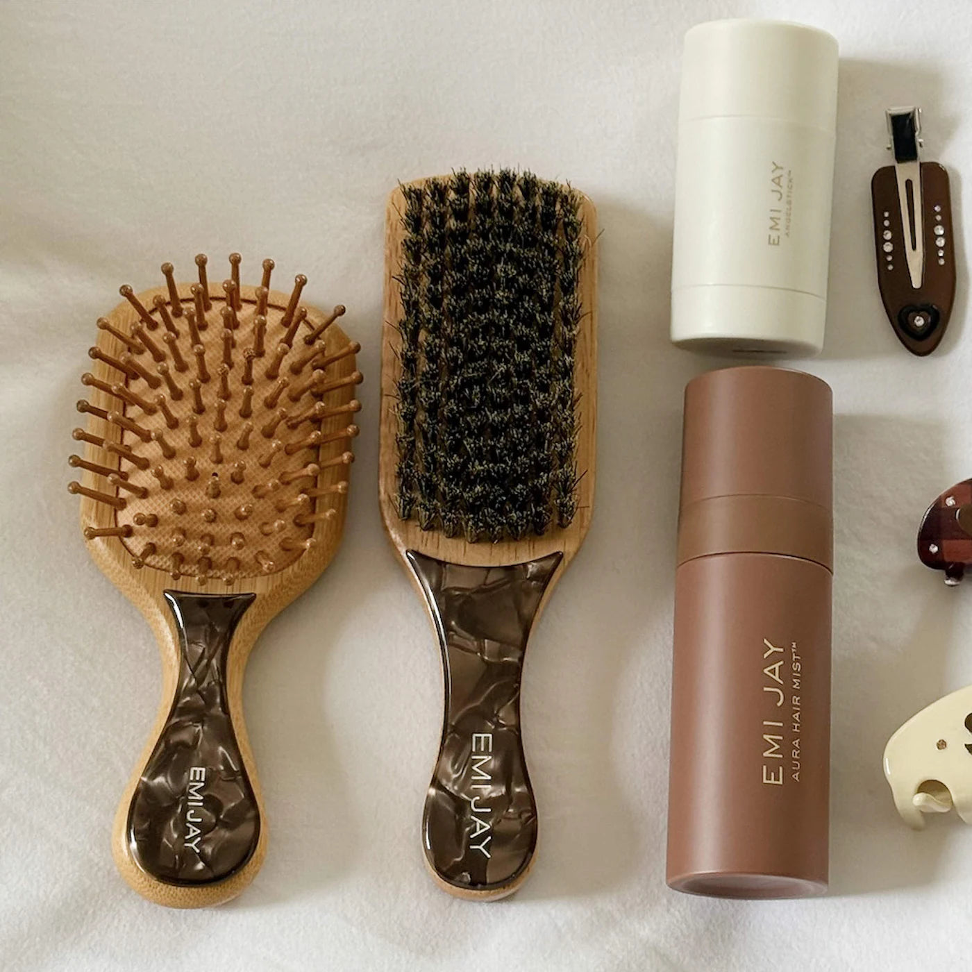 Emi Jay
Mini Paddle Hair Brush in Toasted Sugar