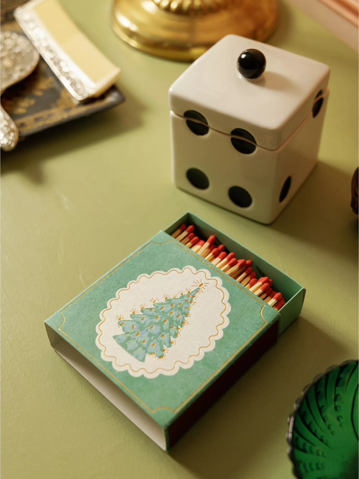 PADDYWAX
Christmas Tree 125 Matches