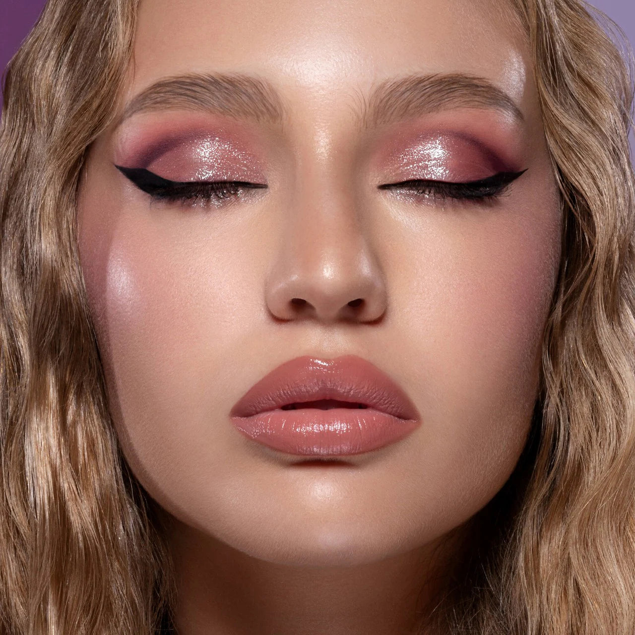 NATASHA DENONA
Love Face Eyeshadow & Cheek Essential Palette (pre-order)