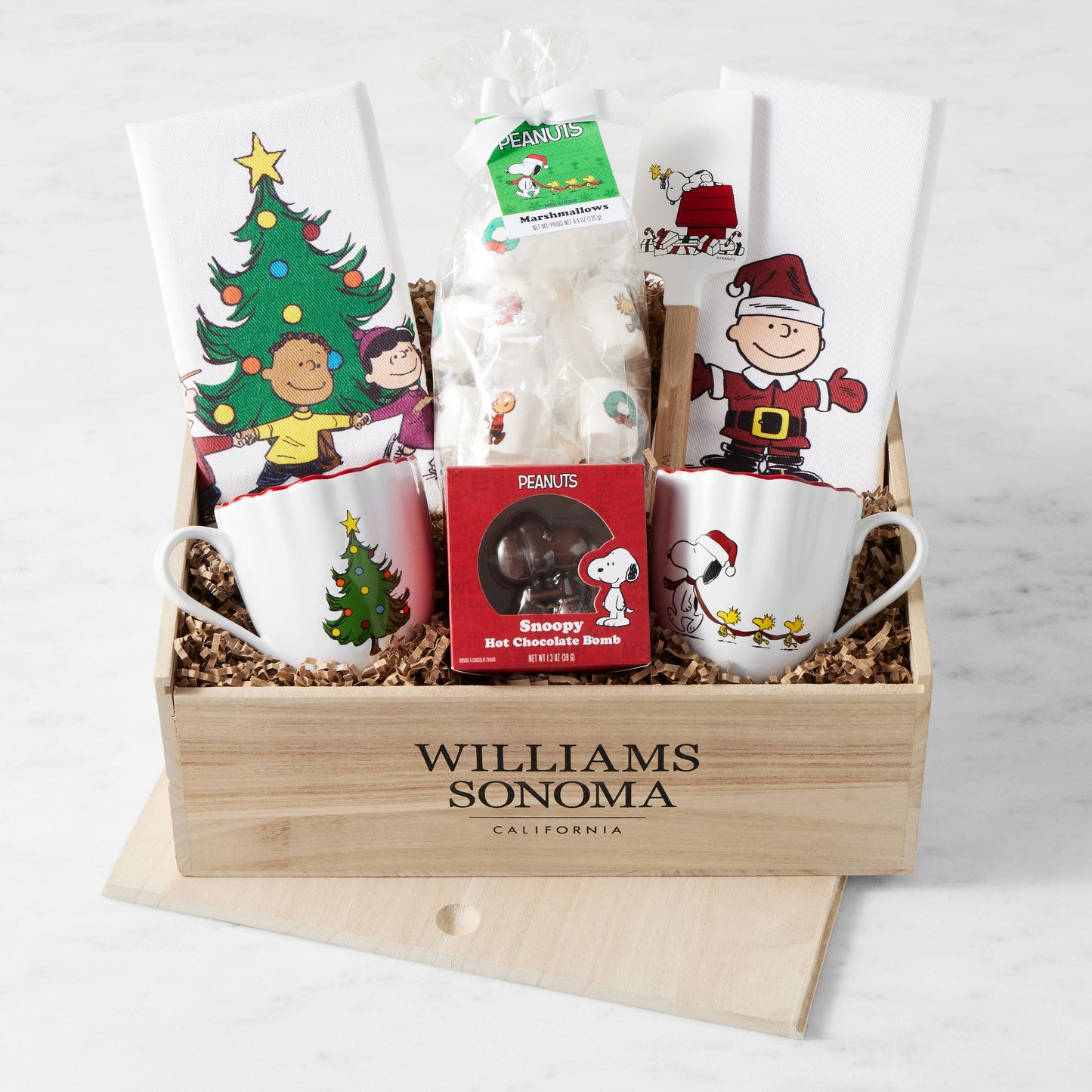 PEANUTS™ x Williams Sonoma Hot Chocolate Gift Crate