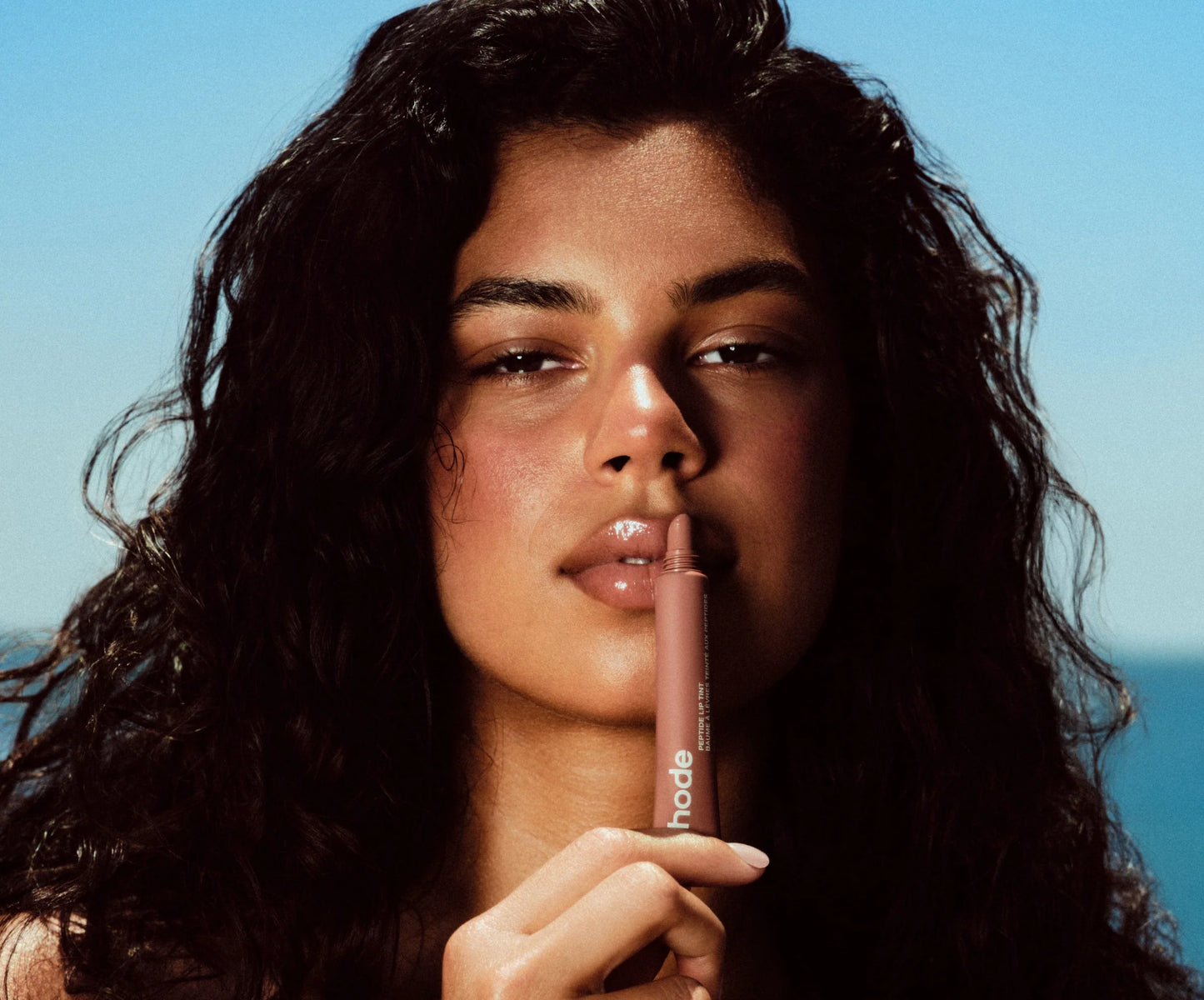 Rhode New Peptide Lip Tint
LIMITED EDITION SHADE