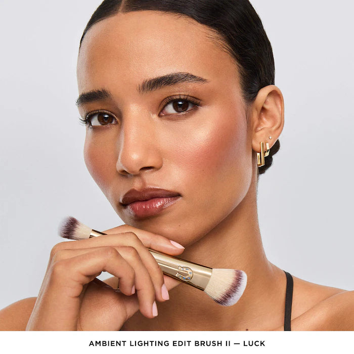 Hourglass 
Ambient Lighting Edit Unlocked Brush (Luck)