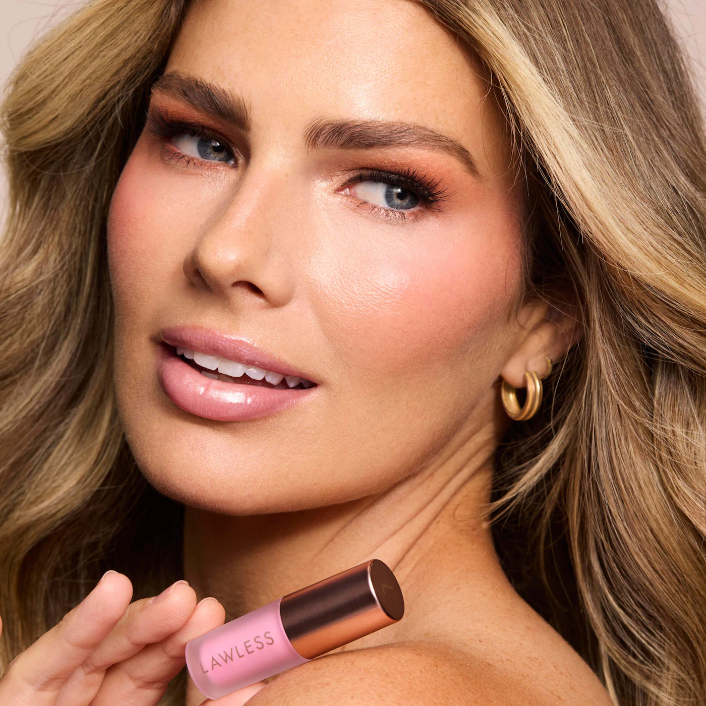 LAWLESS 
Mini Daisy Darlings Lip-Plumping Lip Gloss Trio