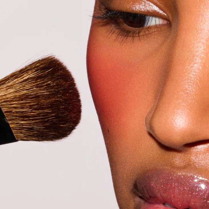 NEW Pocket Blush
THE NATURAL FLUSH