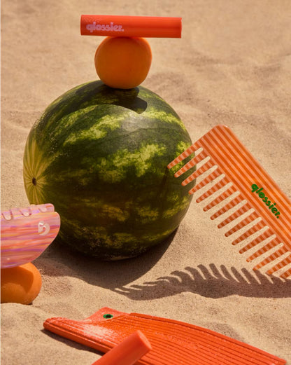 Glossier Summer Hair Comb