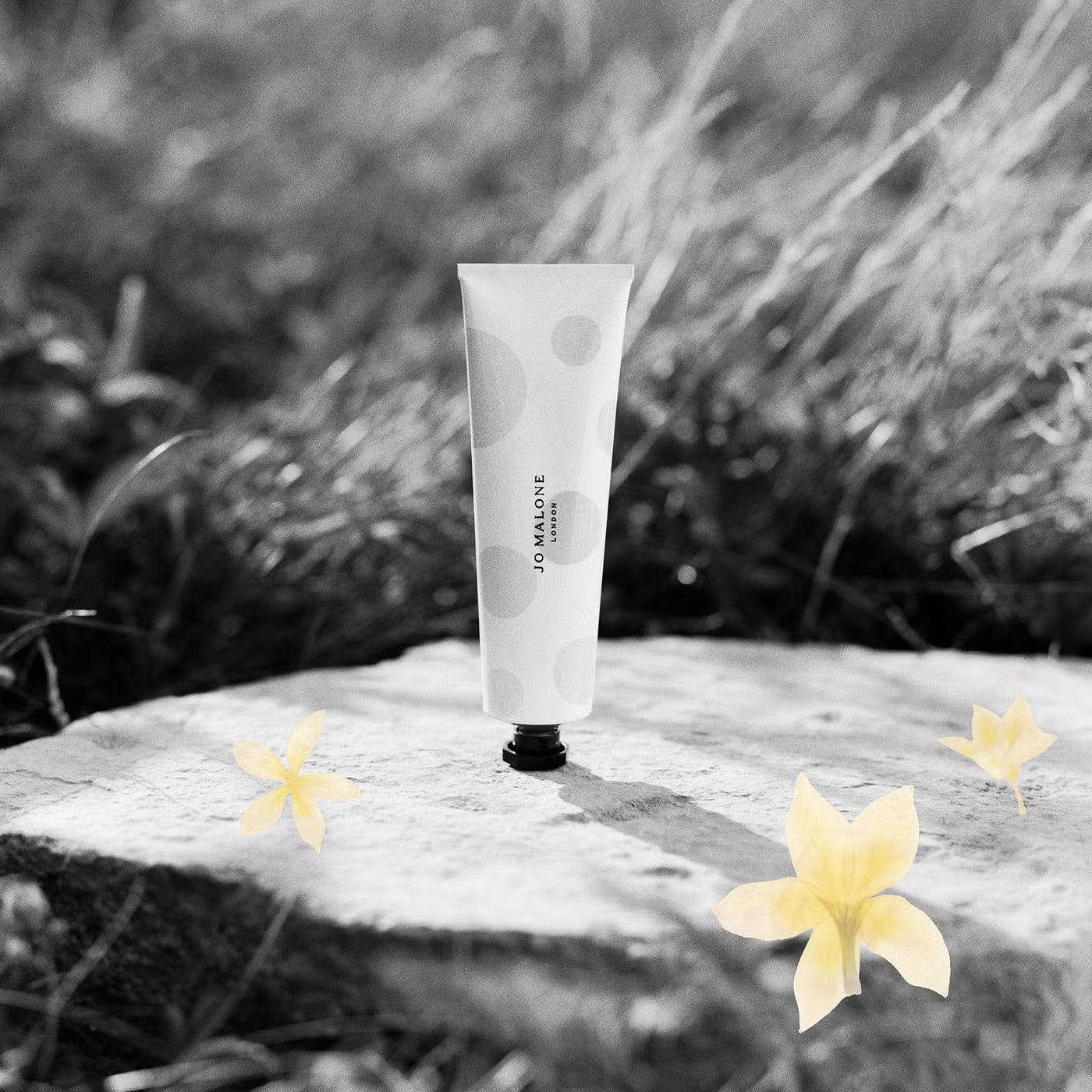 JO MALONE LONDON
Jo Malone London Frangipani Flower Hand Cream 30ml