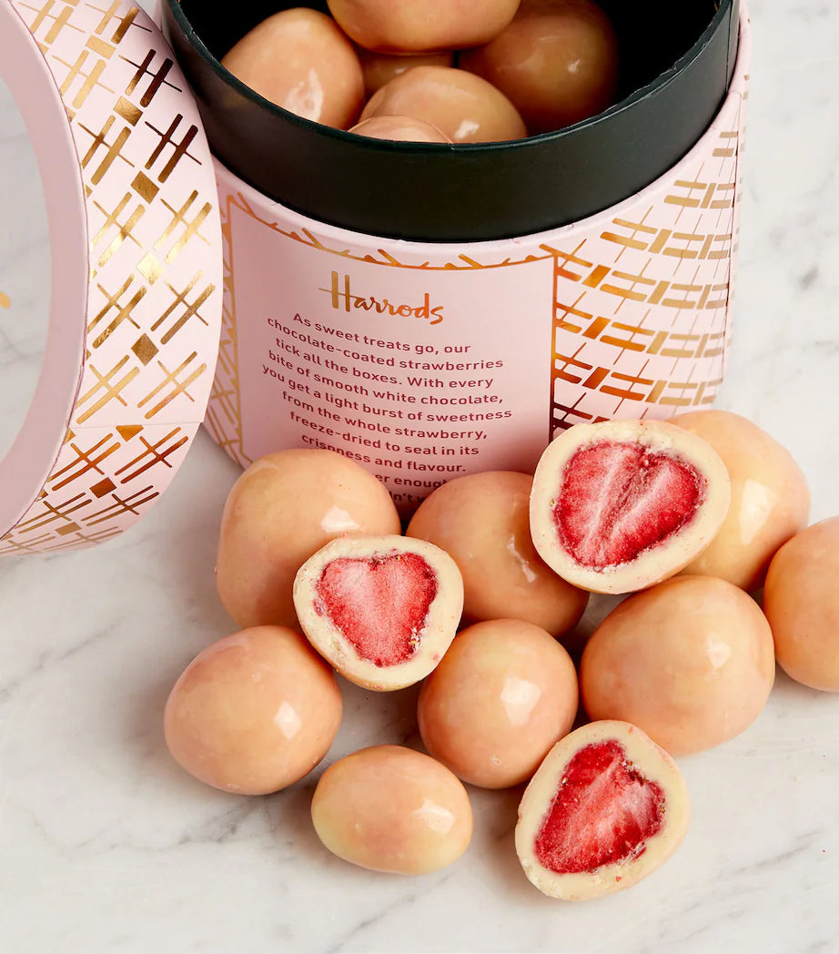 HARRODS
White Chocolate Strawberries (225g)
