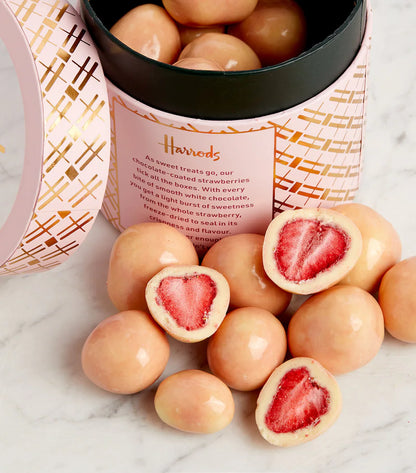 HARRODS
White Chocolate Strawberries (225g)