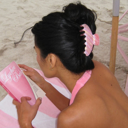 Emi Jay 
Big Effing Clip Hair Claw in Lychee Baby