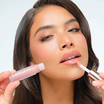 LAWLESS 
Forget the Filler Cinnamon Sugar Lip Duo Gift Set