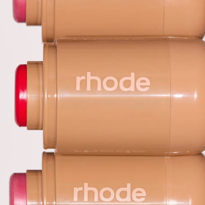 NEW Pocket Blush
THE NATURAL FLUSH