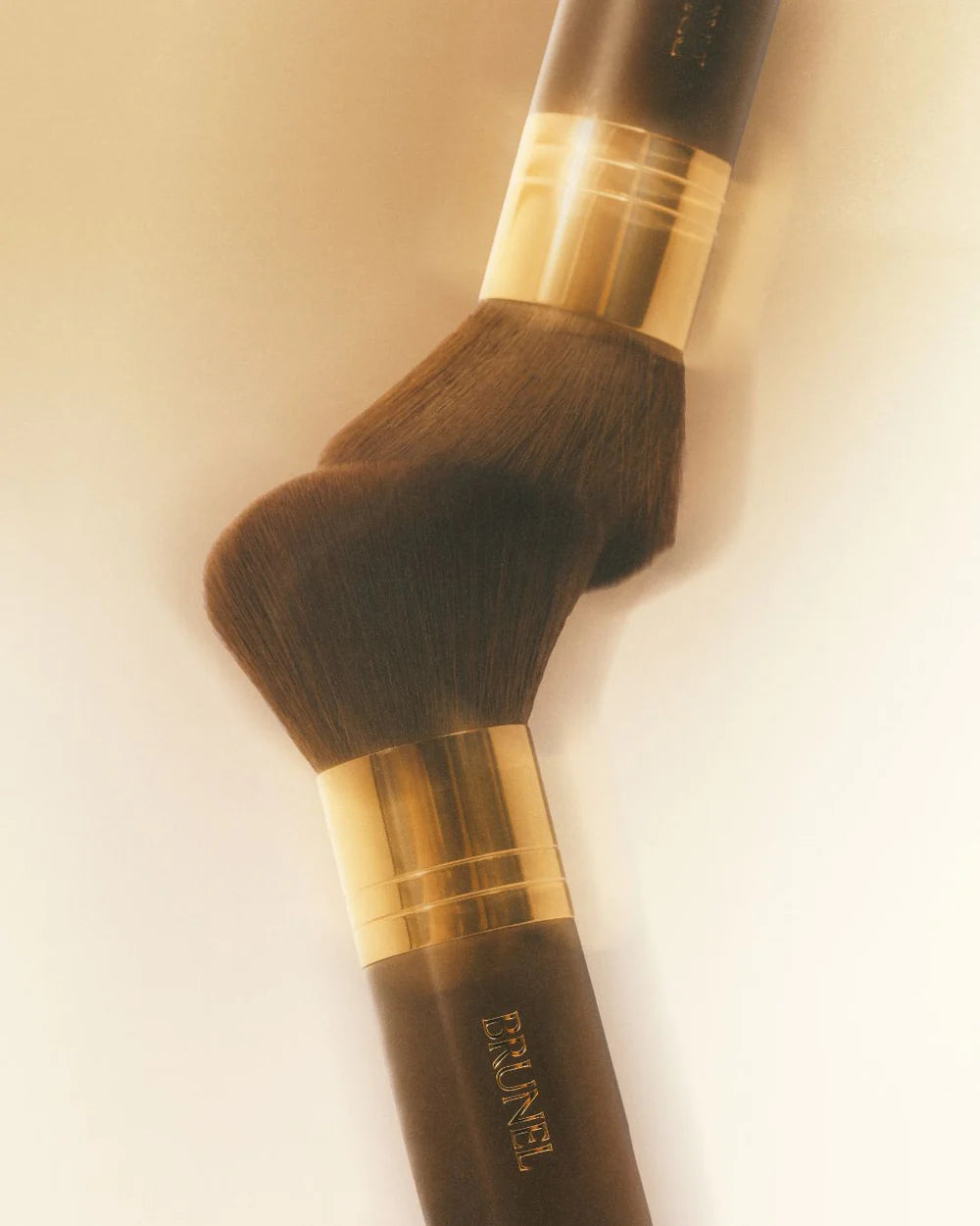 BRUNEL 
BODY BRUSH