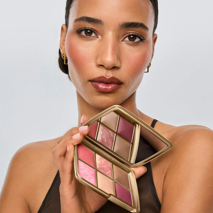 Hourglass 
Ambient Lighting Edit Unlocked Palette (love)