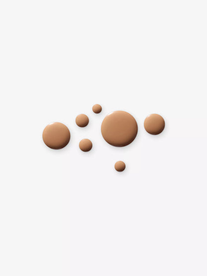 VICTORIA BECKHAM BEAUTY
Victoria Beckham x Augustinus Bader The Foundation Drops