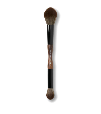 VICTORIA BECKHAM BEAUTY
Sculpt & Blend Brush