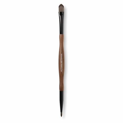 VICTORIA BECKHAM BEAUTY
Conceal & Detail Brush