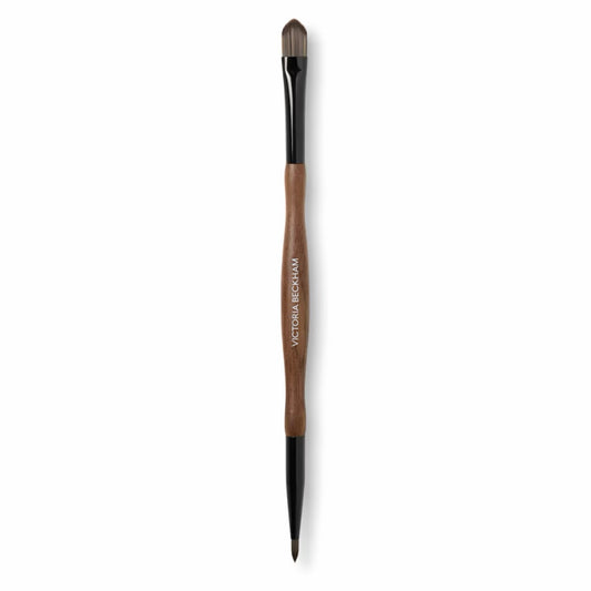 VICTORIA BECKHAM BEAUTY
Conceal & Detail Brush