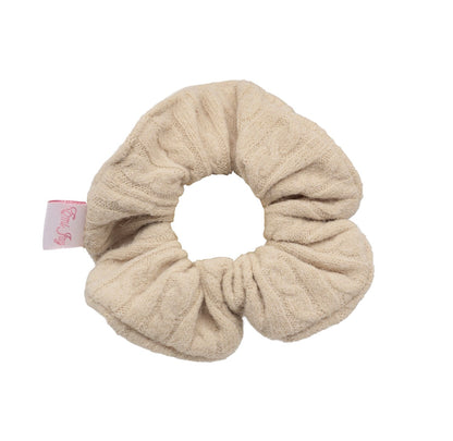 COZY SCRUNCHIE IN OAT LATTE KNIT