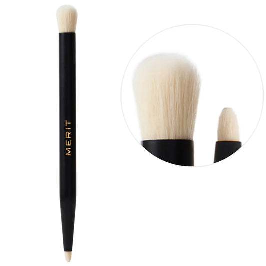 MERIT 
Brush No. 2 Double Sided Eyeshadow Brush