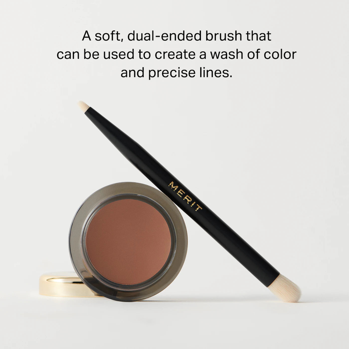 MERIT 
Brush No. 2 Double Sided Eyeshadow Brush