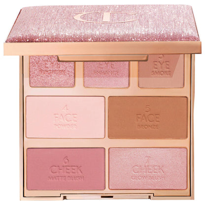 Charlotte Tilbury 
Instant Look In A Makeup Palette