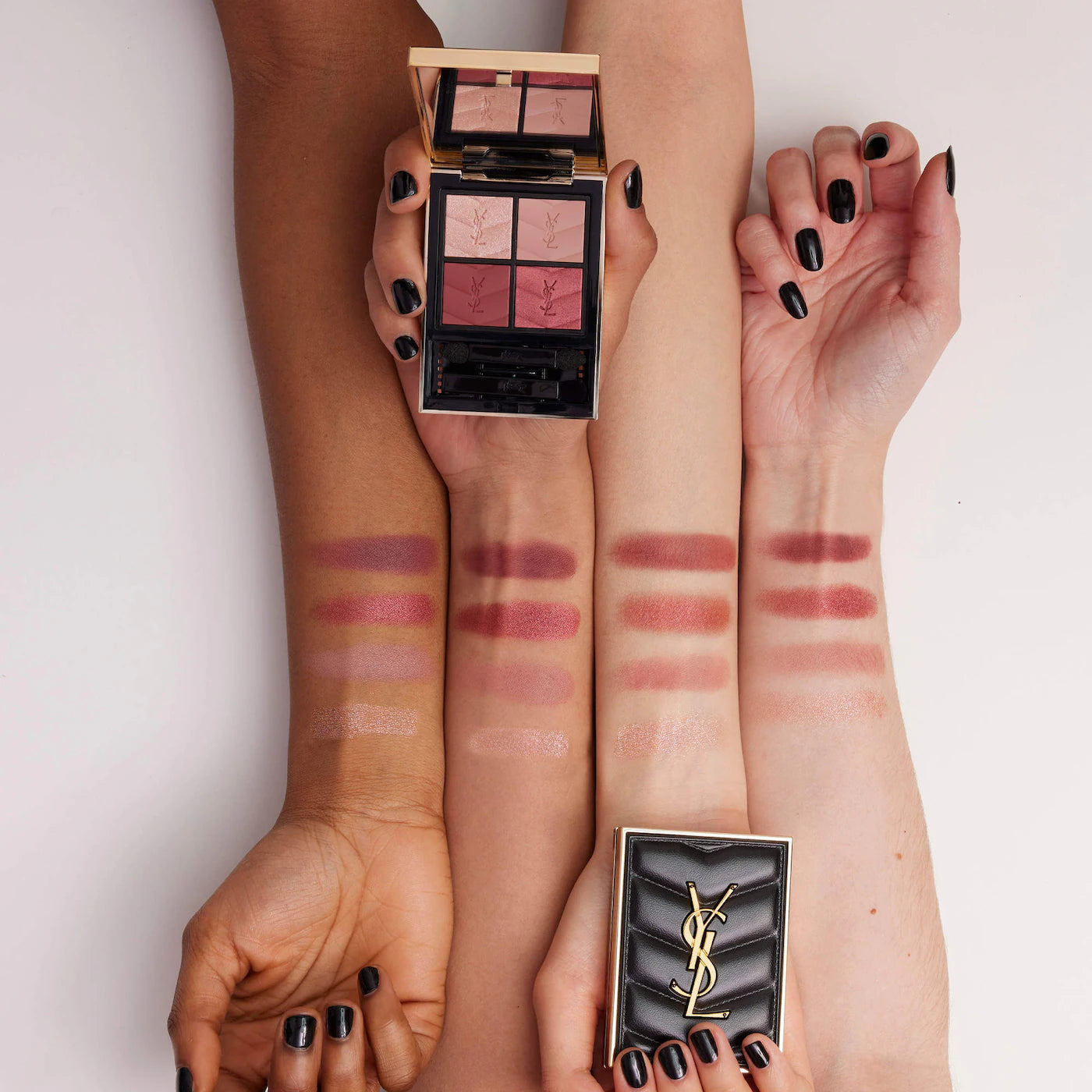 Yves Saint Laurent 
Couture Mini Clutch Eyeshadow Palette