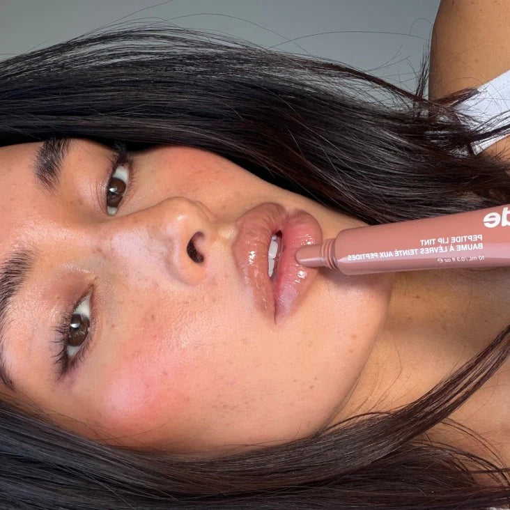Rhode New Peptide Lip Tint
LIMITED EDITION SHADE